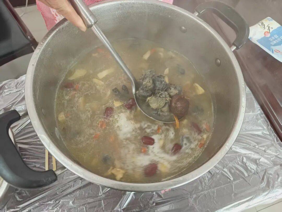 家常菜裡品團圓 美食為媒促團結！馬家灘鎮舉辦“媽媽的家常菜”美食展示活動